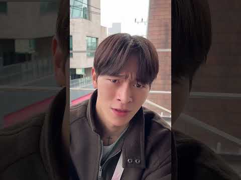 <strong>ISTP</strong> 돈까스 좋아하는 섹시 연하남 | Korean sexy boy