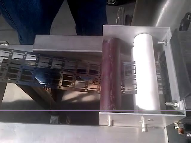 Méca   Dégraissage automatique d'une bande métale vapeur sèche