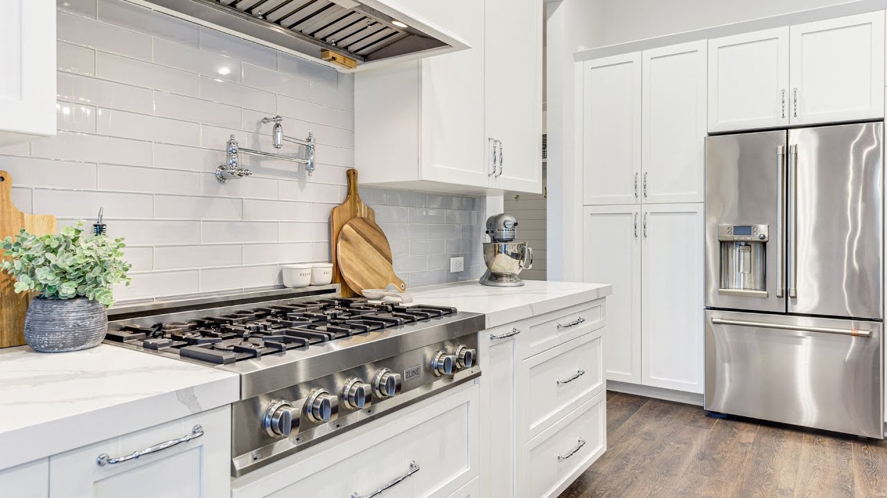 🎄Huge Savings on Kitchen Appliances During Our Holiday Sale!🎄