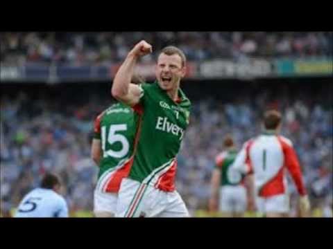 Green and red of Mayo Saw Docters vs Donegal All Ireland final 2012(prematch)