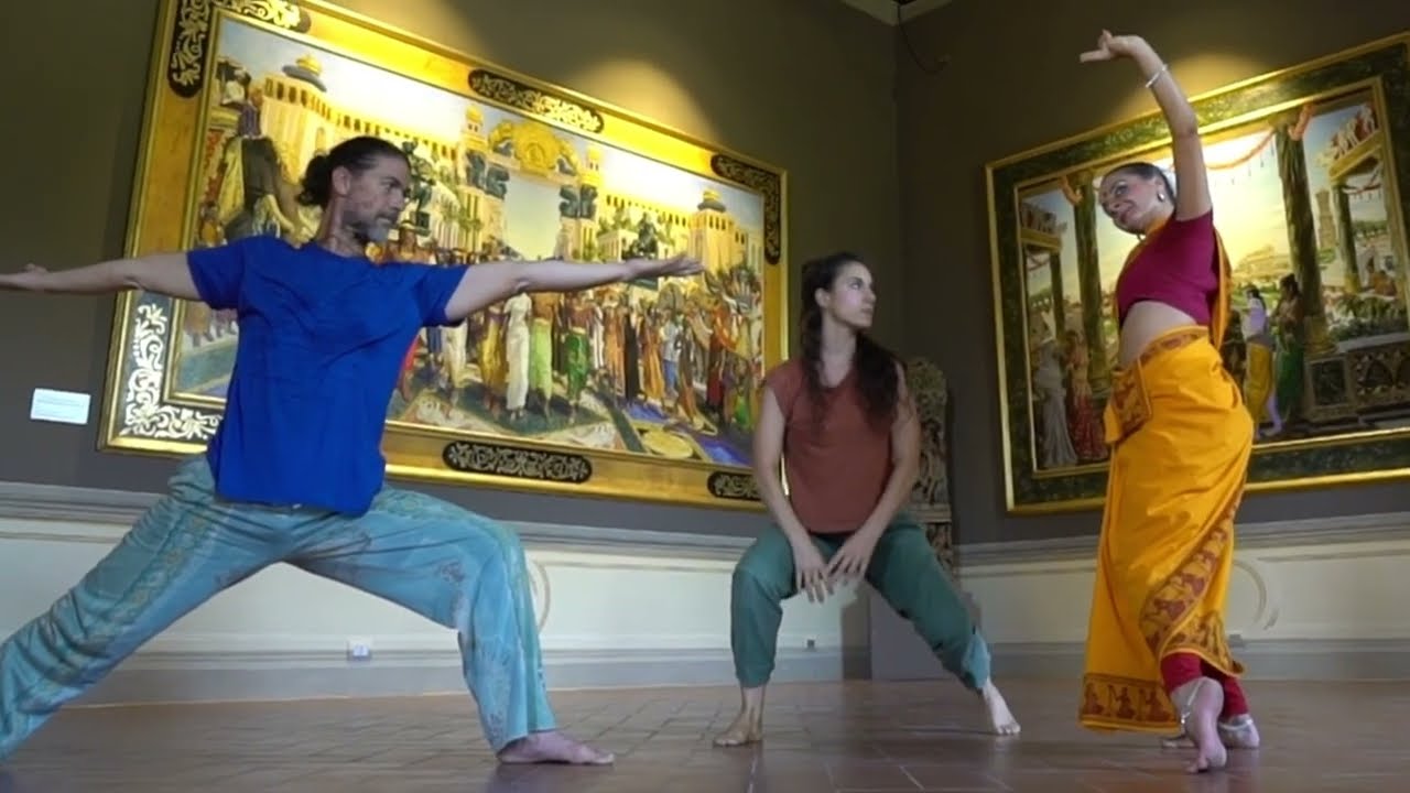 Natana Yoga: Quando lo Yoga incontra la Danza Tradizionale Indiana e quella Contemporanea