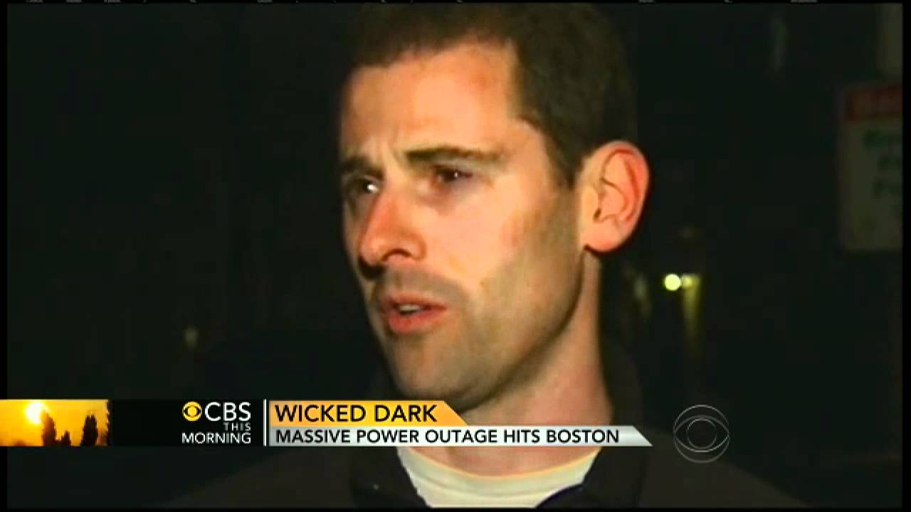 Fire knocks out power in Boston's Back Bay