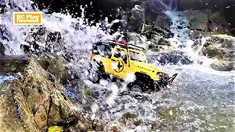 RC Car MST CFX Jeep Rubicon WaterFall Rock Crawling