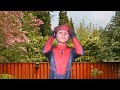 Kaan Spider-man kıyafetini giydi Örümcek adam oldu