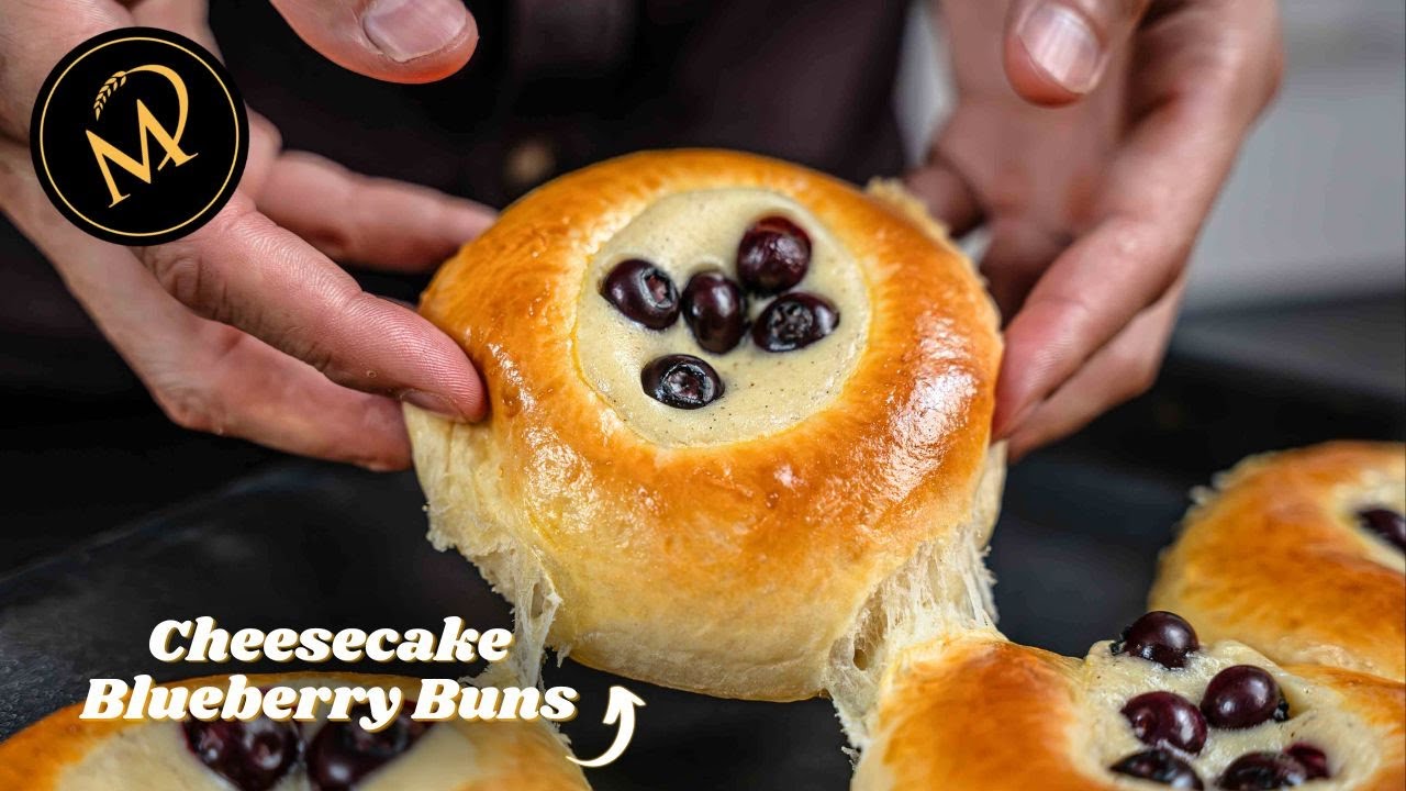 Cheesecake Blueberry Buns - Luftige Blaubeer Brioche Buns 🫐