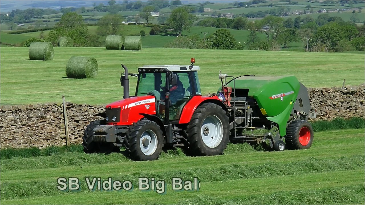 Silage 20 Rowing & Round Baling with Massey's May 2020
