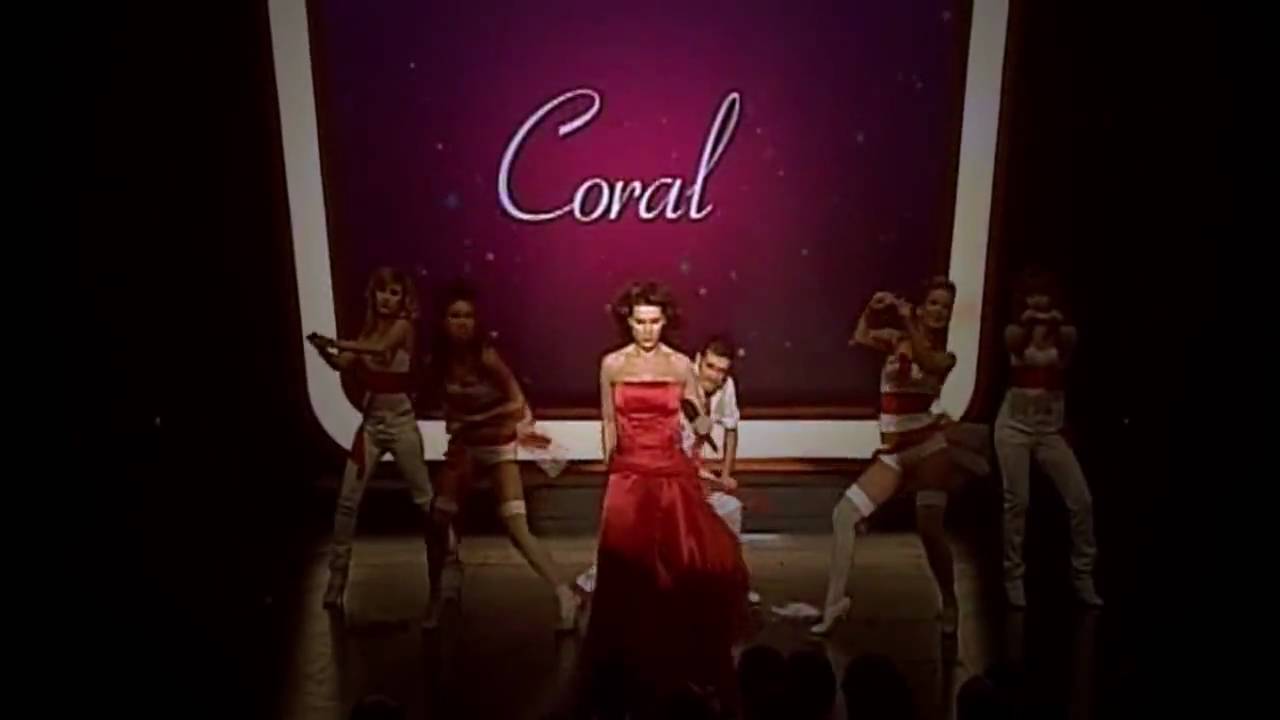 Coral Segovia - Todo Está En Tu Mente - Vídeo Oficial