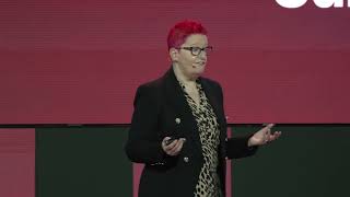 Famous HEADLINER: Trust Me, I'm an Algorithm”: The Missing Link in AI Governance Wealth