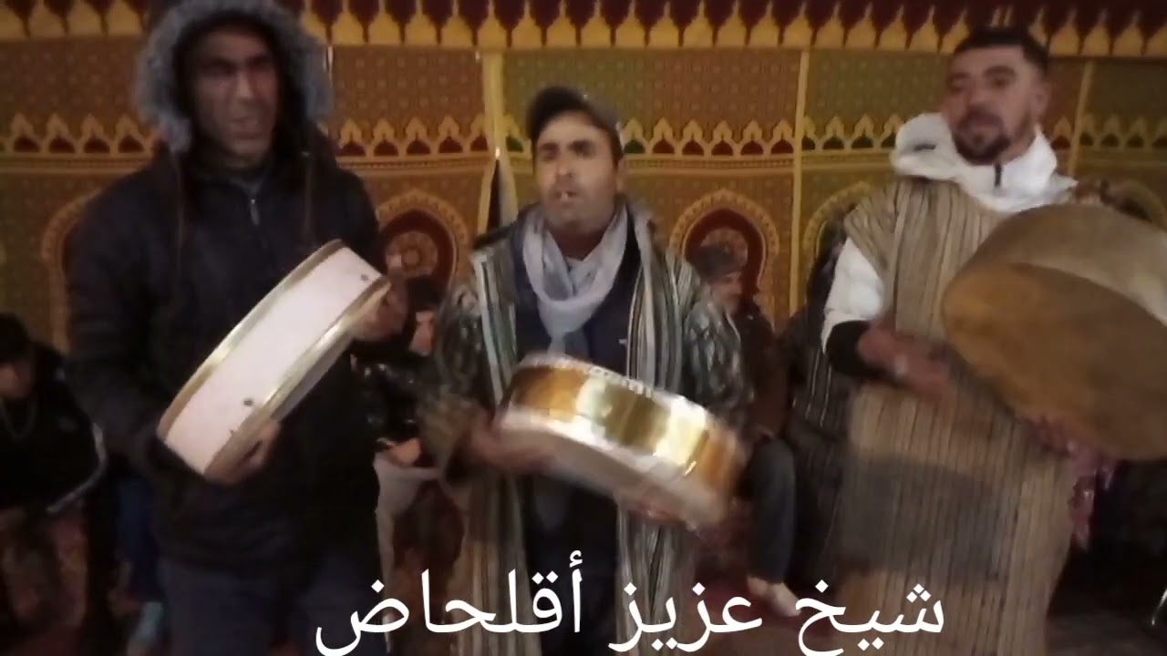 أحيدوس أيت اتسيوانت مع شيخ عزيز أقلحاض ( أوا دجديسنخ ألمود أحبيبينو )