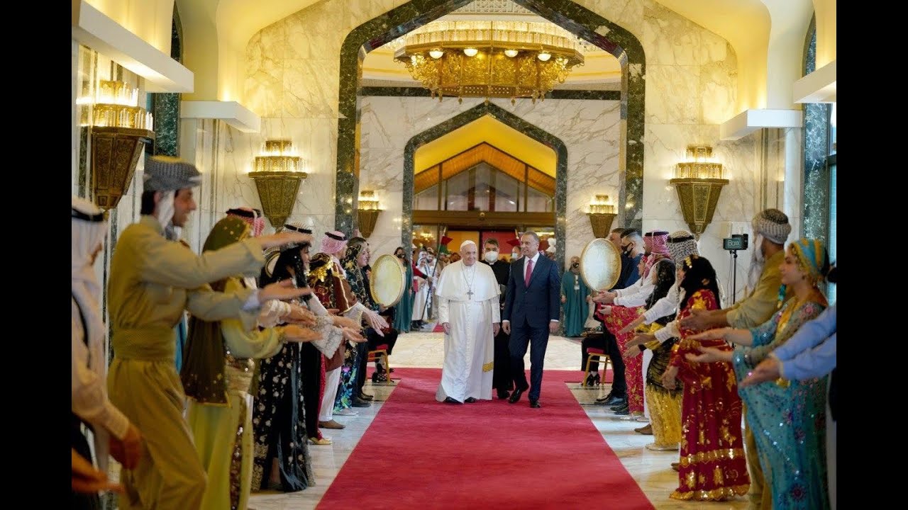 في أول زيارة تأريخية .. العراق يستقبل بابا الفاتيكان على أنغام من التراث العراقي