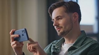American consumers receive digital assistance through artificial intelligence