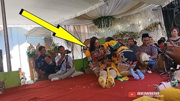 KASIHAN CEWEK CANTIK TERKAPAR TAK BERDAYA - Dolalak RARAS BUDOYO