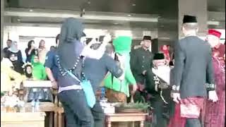 Munov Mmnwa Buket Utk Bpk Gubernur Awang Faroek