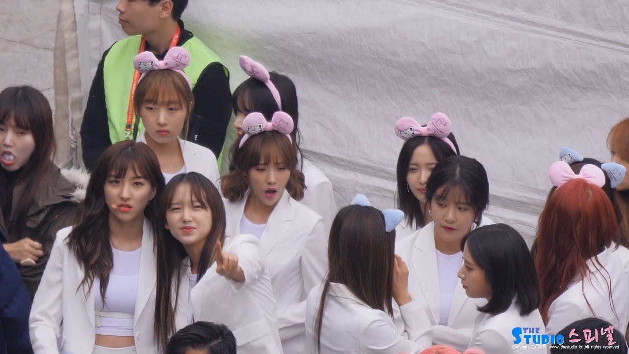 171101 우주소녀 리허설 대기 직캠 WJSN Rehearsal fancam (광화문 평창올림픽 G-100) by Spinel