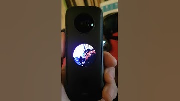 Insta360 one X2 screen glitch. Does this happen on anyone else