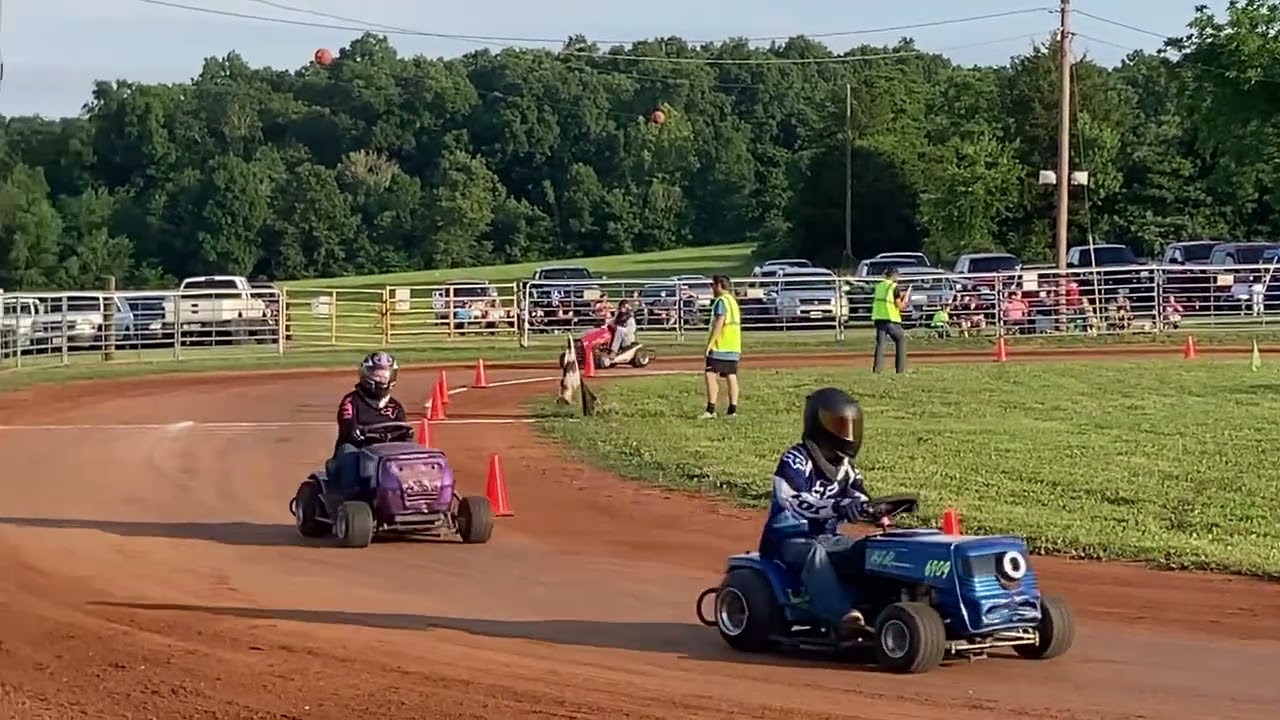 Patton Lawn Mower Races at the Patton Saddle Club, part 1 YouTube
