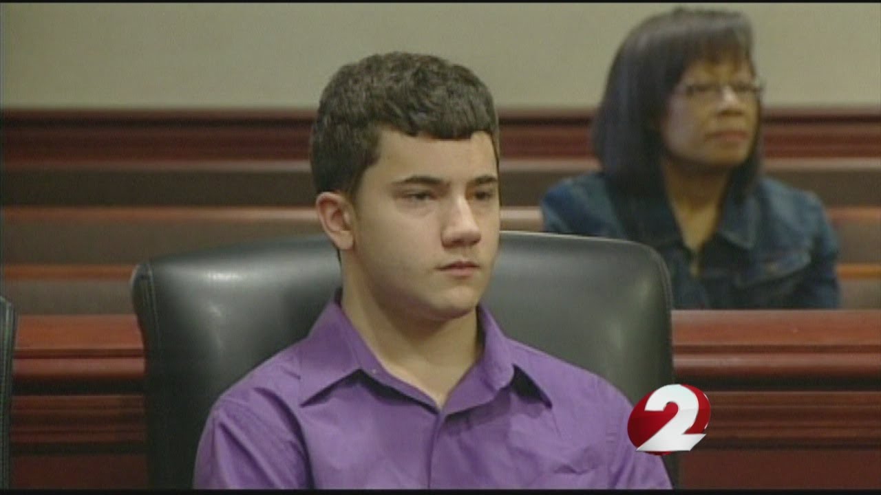 Teen sentenced for trying to kill parents - YouTube
