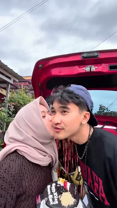 Selamat ulang tahun istriku❤️❤️😘 #sabar #kabagyan #sadewok #viral #trending #trendingshorts