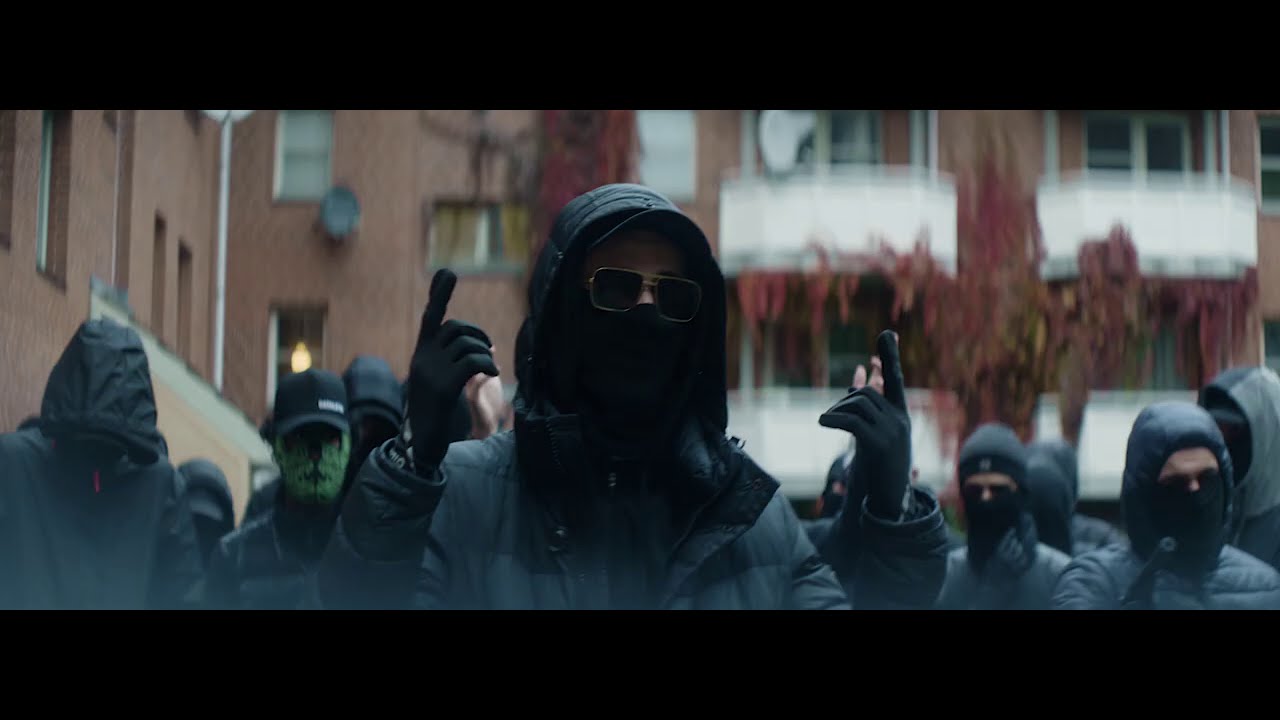 Mani - Splittede Verdener Akustisk Version (Music Video)