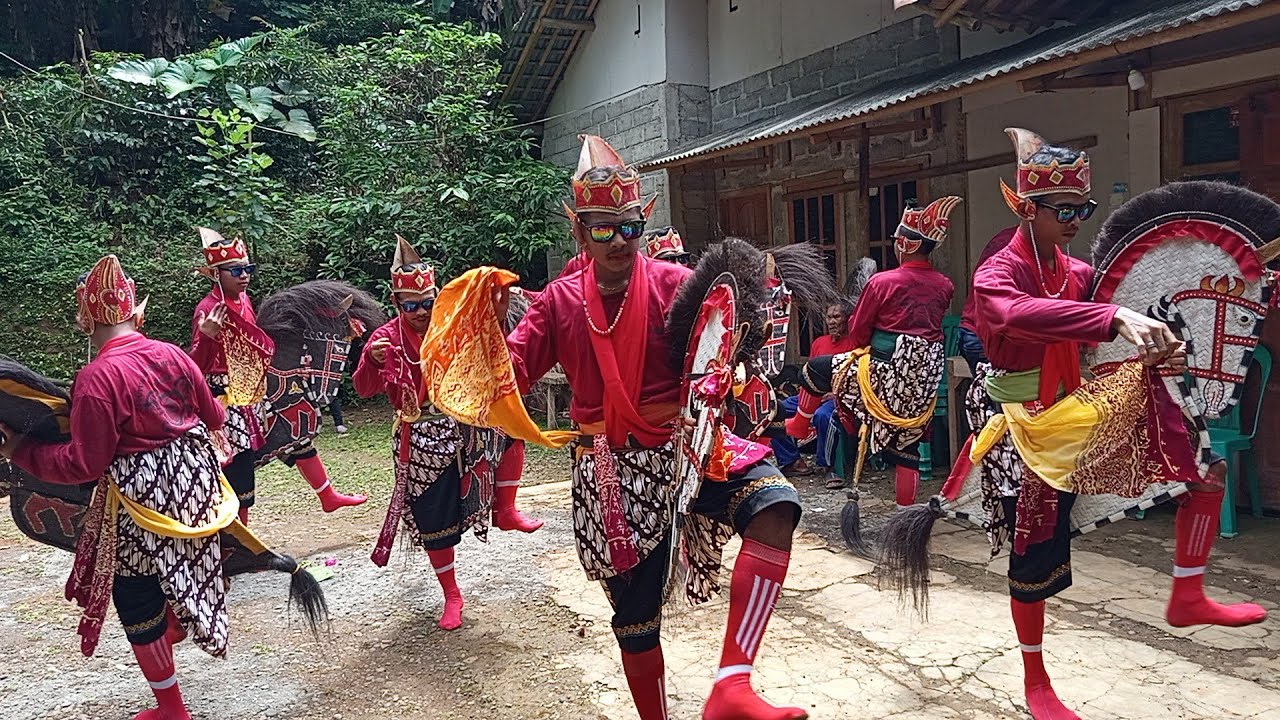 TARI PRAJURITAN || EBEG PUTRA KARYA BUDAYA  (  KLASIK  ) || TANGGERAN SOMAGEDE