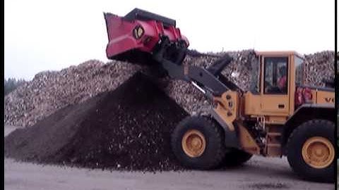 ALLU Transformer Screener Crusher - Screening Stump Waste