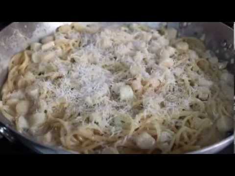 How To Make Creamy Bay Scallop Spaghetti - Pasta with Bay Scallops and Sherry Cream Sauce