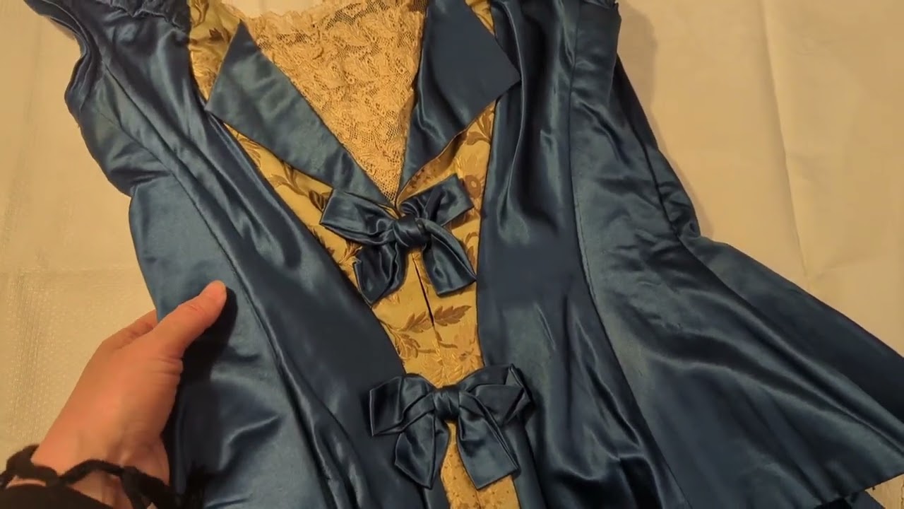 Autopsie d'un corsage de bal vers 1879 (n°6)