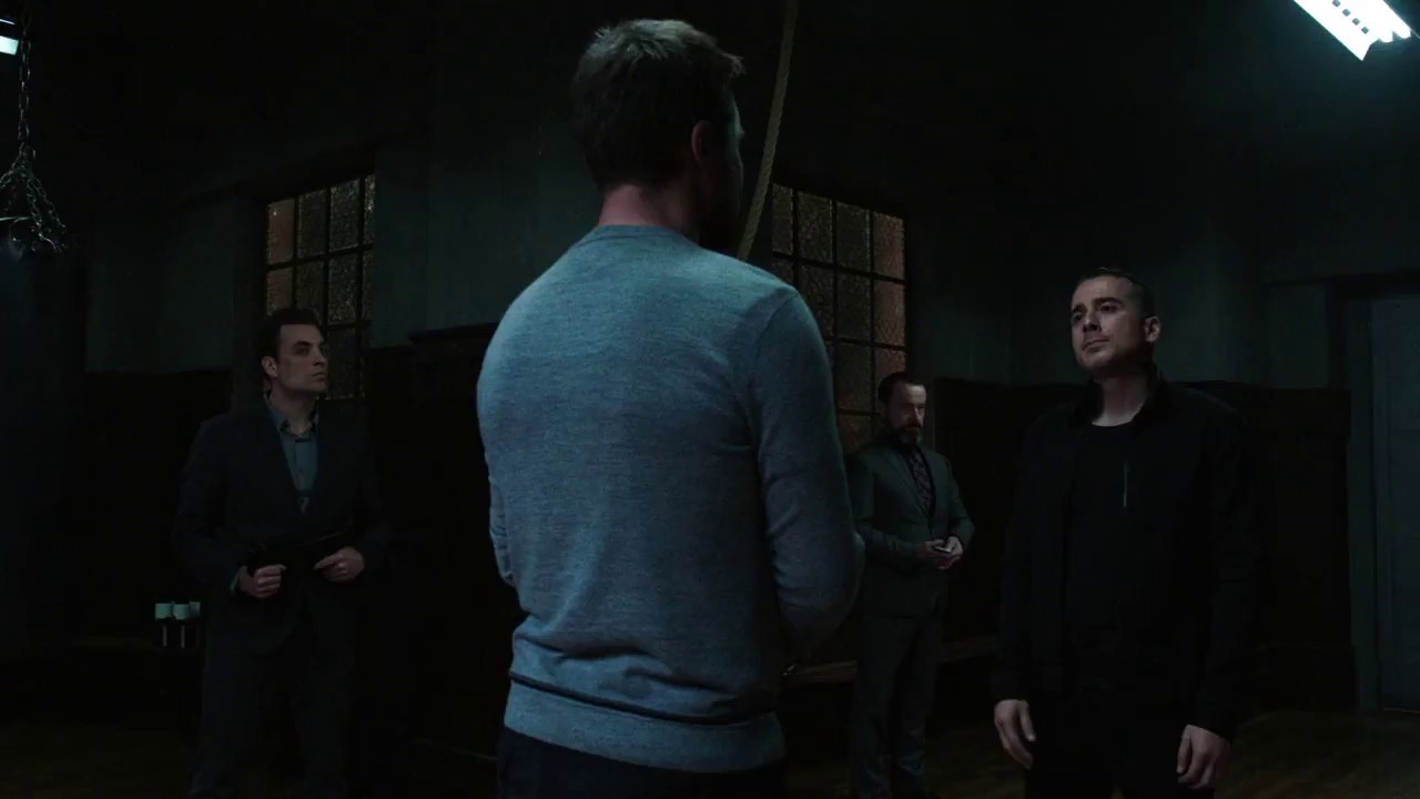 Arrow S06E20 Oliver vs Diaz Fight Scene - YouTube