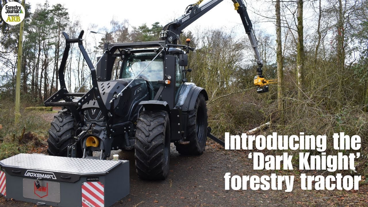 How a Valtra and Cranab combo was dubbed the 'Dark Knight'