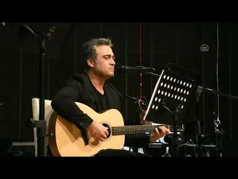 Kutsi Bir Aşk
