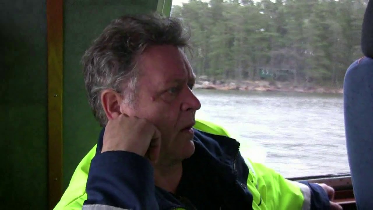 Pilotboat on the way from Kotka to Haapasaari, Finland, 2 11 08