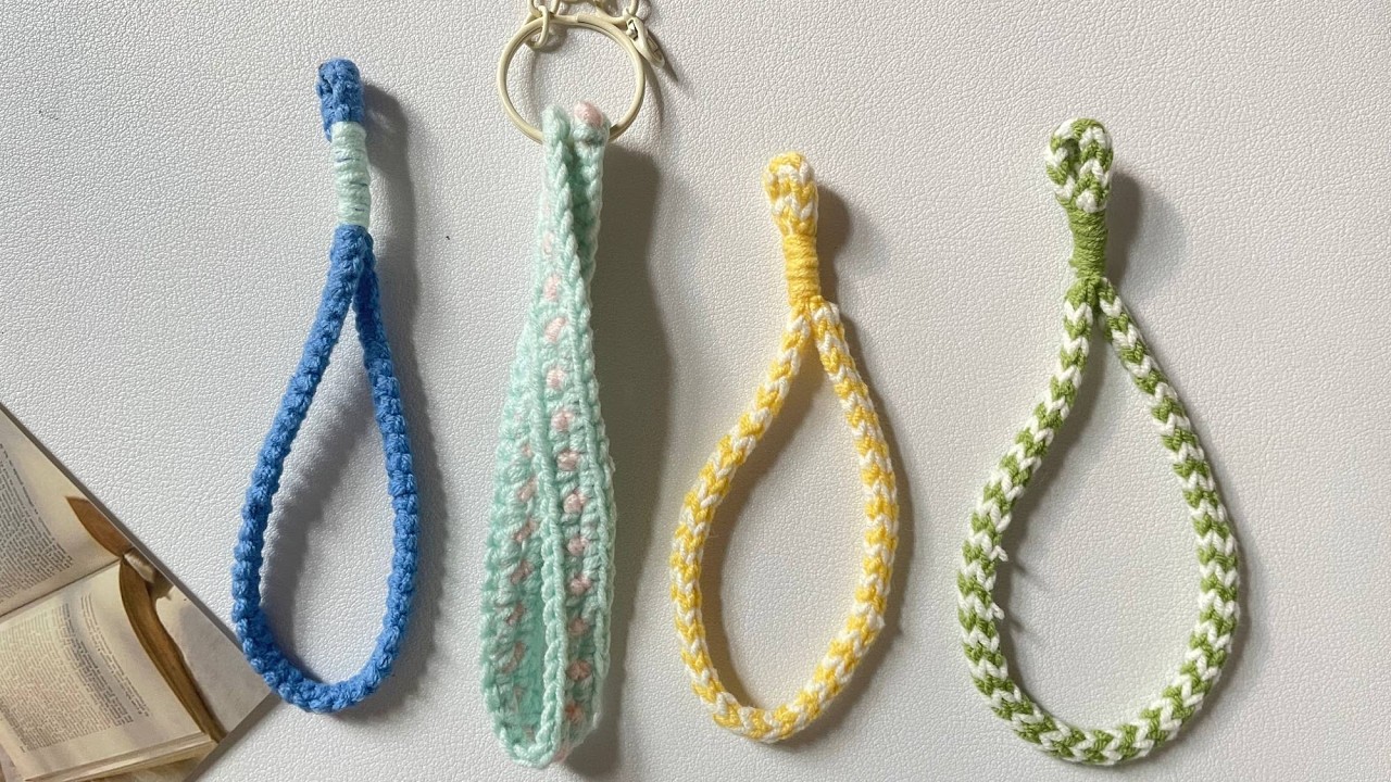 3 easy crochet keychain straps | how to crochet wristlet keychains