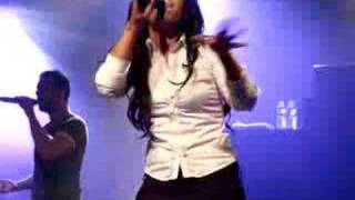 Watch Amel Bent Jai Change Davis video