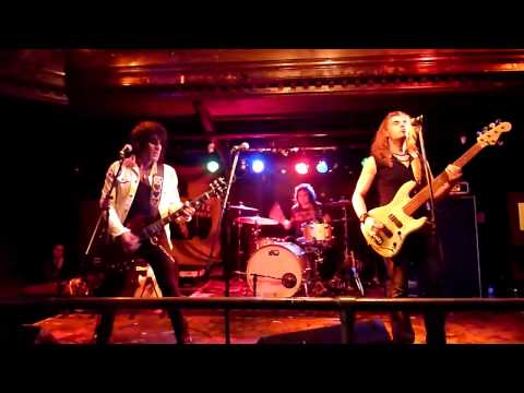 Steve Conte & The Crazy Truth 'Home' cover (clip) 12.4.13 (8)