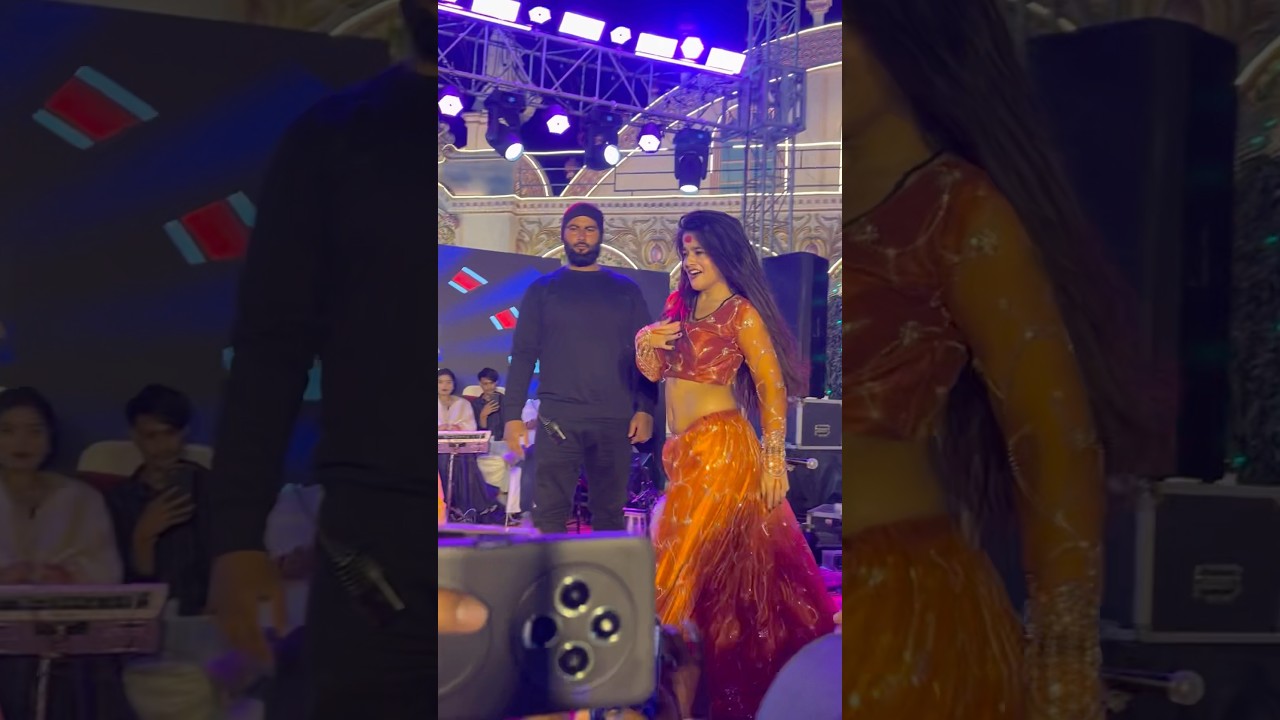 Stage show dance Nepal viral girl Mahi Manisha