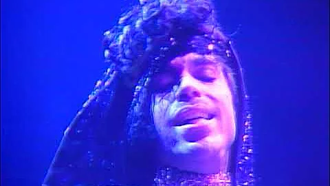 Prince and The Revolution - Purple Rain (Live in S...