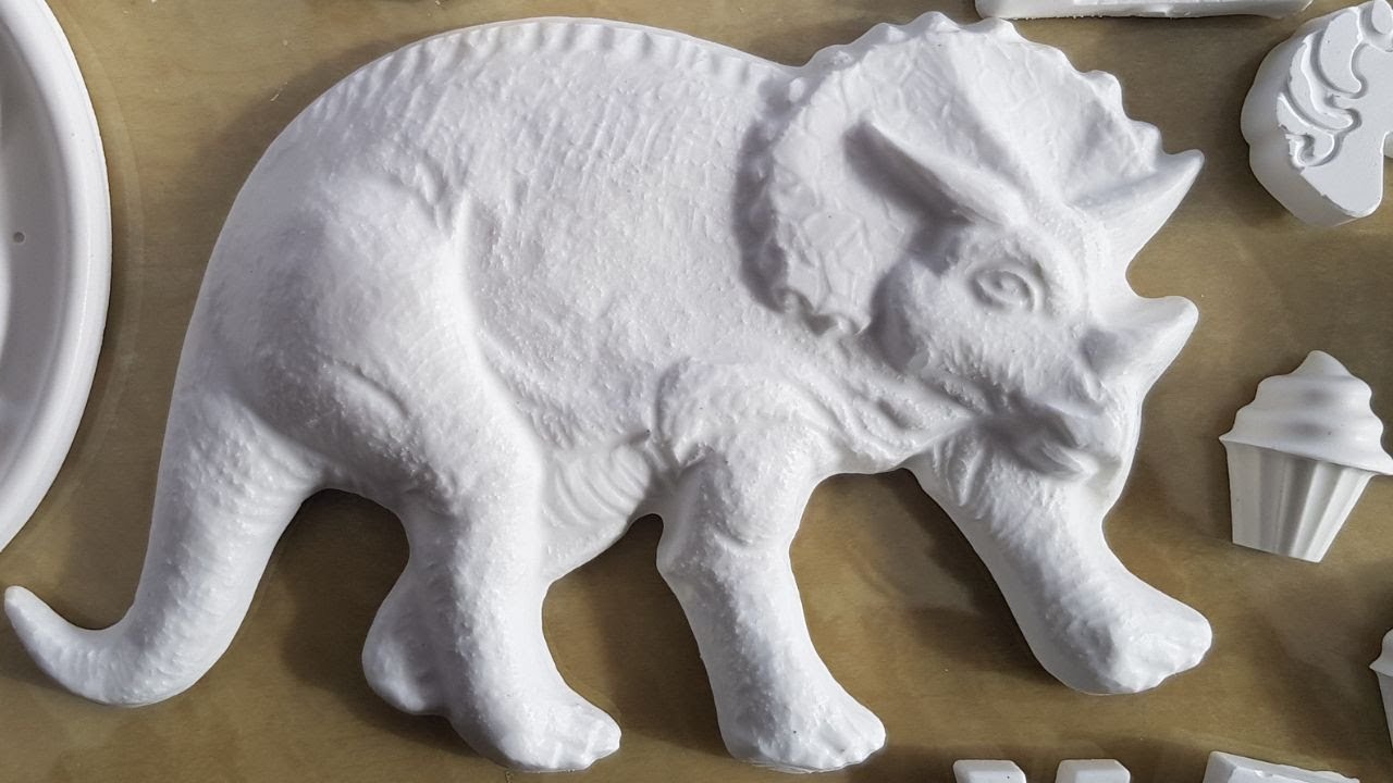 HOW TO USE PLASTER OF PARIS IN MOLDS 