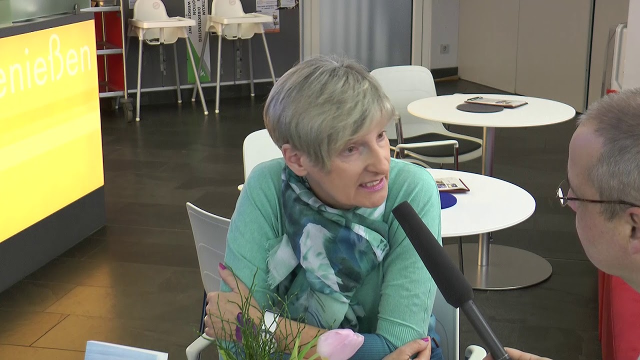Buchvorstellung mit Autorin Sylvia Voigt - YouTube