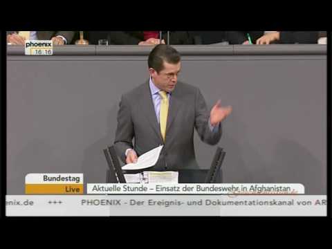 88.80.16.63 Verteidigungsminister Karl-Theodor zu Guttenberg verteidigt AufklÃ¤rung der Kunduz-AffÃ¤re. Im Bundestag verteidigte Verteidigungsminister Karl-Theodor zu Guttenberg (38, CSU) seine Haltung in der Kunduz-AffÃ¤re und bezichtigte die Opposition der politischen Inszenierung und eines Schein-Streits. Der "Welle der EmpÃ¶rung" fehle nicht nur eine Grundlage, einigen Abgeordneten fehle es zudem an "hohes Anstandsempfinden", sagte Karl-Theodor zu Guttenberg. Es sei an der Zeit, die Lage in Afghanistan anhand der RealitÃ¤ten zu diskutieren. Die Opposition mÃ¼sse sich davor hÃ¼ten, die gebotene AufklÃ¤rung im Untersuchungsausschuss nahe am Klamauk zu fÃ¼hren. "Es liegt die Vermutung nahe, dass es gar nicht um AufklÃ¤rung geht, sondern dass alles nahe am politischen Klamauk liegt", griff Karl-Theodor zu Guttenberg die SPD-Fraktion an. Karl-Theodor zu Guttenberg (CSU) blieb bei seiner Darstellung, dass ihm fÃ¼r seine erste Bewertung des Luftangriffes in Kunduz Informationen vorenthalten worden seien.