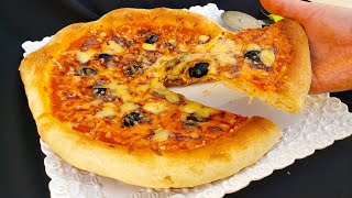 بيتزا  بكل اسرار العجينة مع صلصة طماطم/How to make pizza