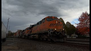 2 mile long BNSF intermodal rolling off Stevens Pass