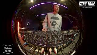 Download Lagu Stay True Sounds Stream Episode 30 Mixed By Kid Fonque (powered by Ballantine’s) MP3 Download Lagu Stay True Sounds Stream Episode 30 Mixed By Kid Fonque (powered by Ballantine’s) MP3