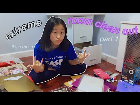 DEEP CLEAN MY ROOM WITH ME *very chaotic* (part 1) | mini room makeover series