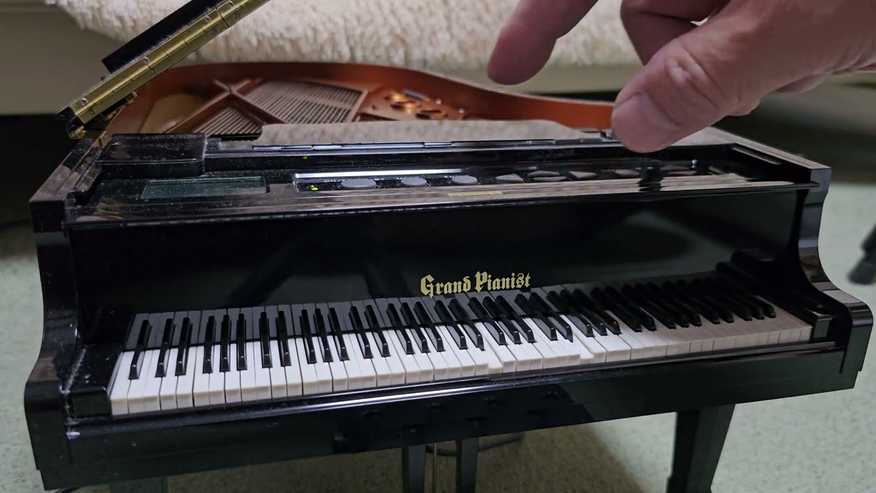 SEGA TOYS Grand Pianist 動作確認 part1 - YouTube