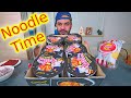 تحدي نودلز كوري حار سيت كامل مع اخطبوطات صغيرة وشيبس ليز كنتاكي جديد Spicy Korean Noodle Challenge 
