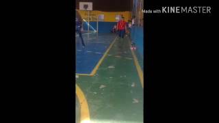 Kayan Ensina Derrubar Policial