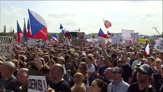 Manifestation monstre à Prague pour réclamer le départ du Premier ministre tchèque