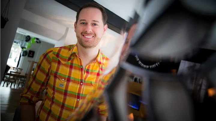 B is for Bus: Ottawa filmmaker Christopher Redmond...
