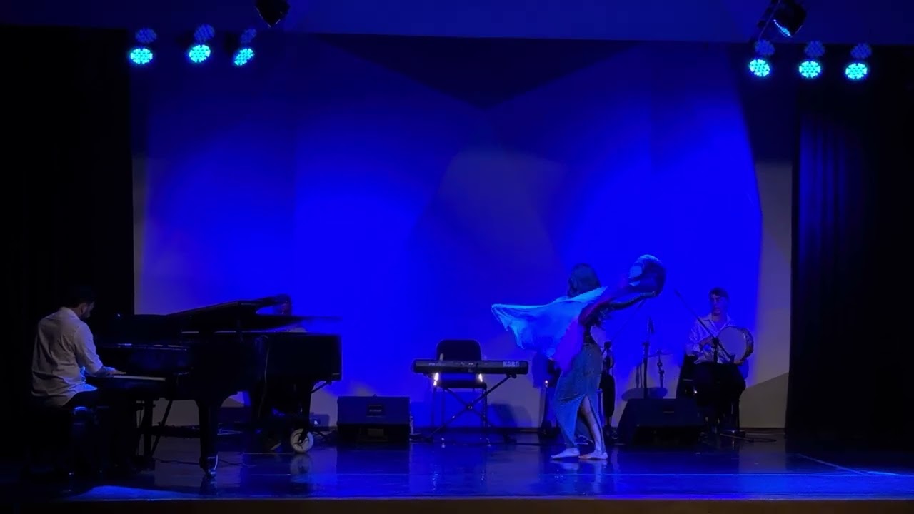 Ahlamuna / Florencia Klot junto a la orquesta de Nicolas Kirlis / Awal Suhur