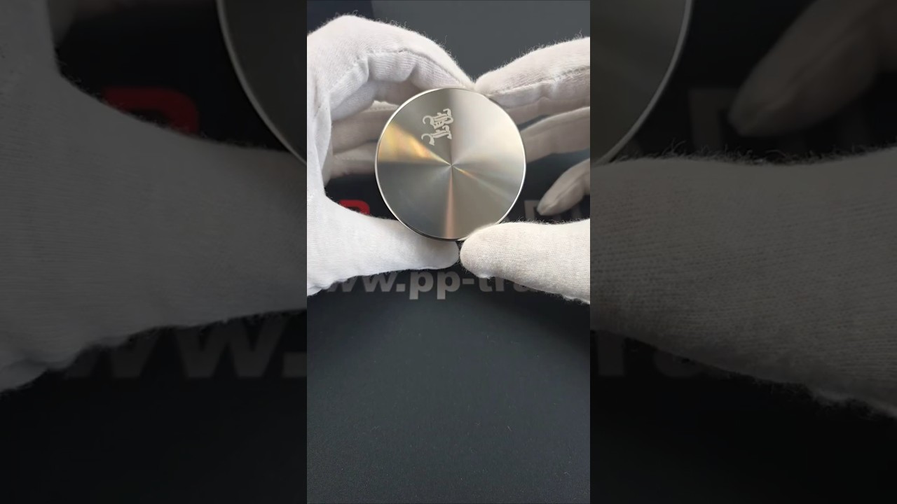 Edelstahl Grinder 4-teilig, 63 mm, Black Leaf 